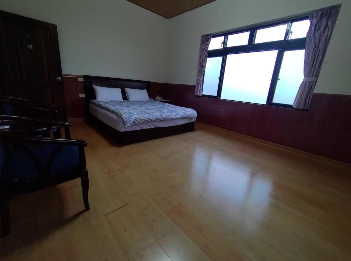 Lanting Yazhu B&B Renai Exterior photo